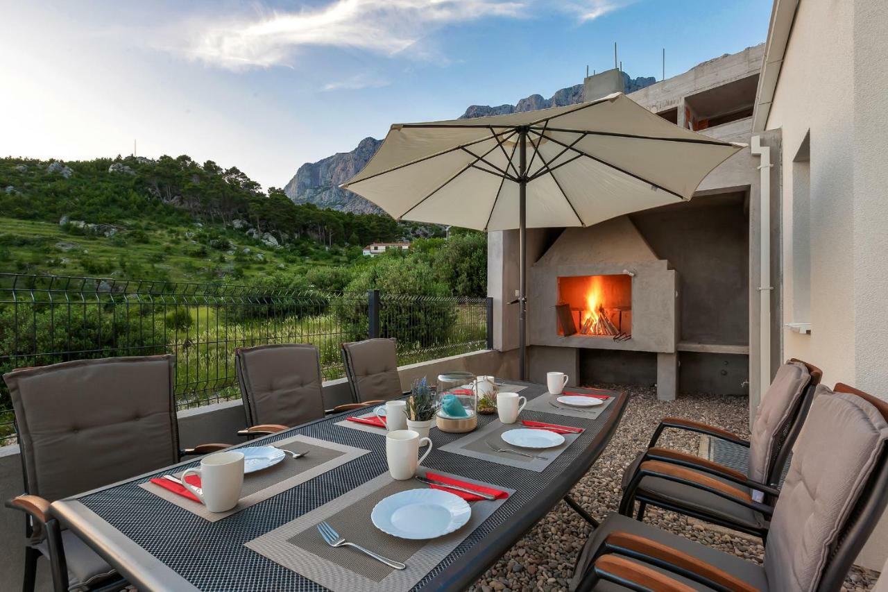 Villa Violet With Salt Water Pool Makarska Exterior foto